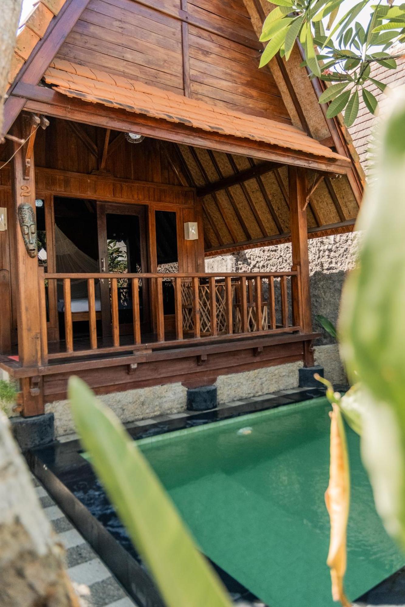 Yoki'S Bungalow Kuta  Eksteriør billede
